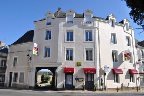 Logis Le Bretagne Hotel Sille-le-Guillaume Luaran gambar